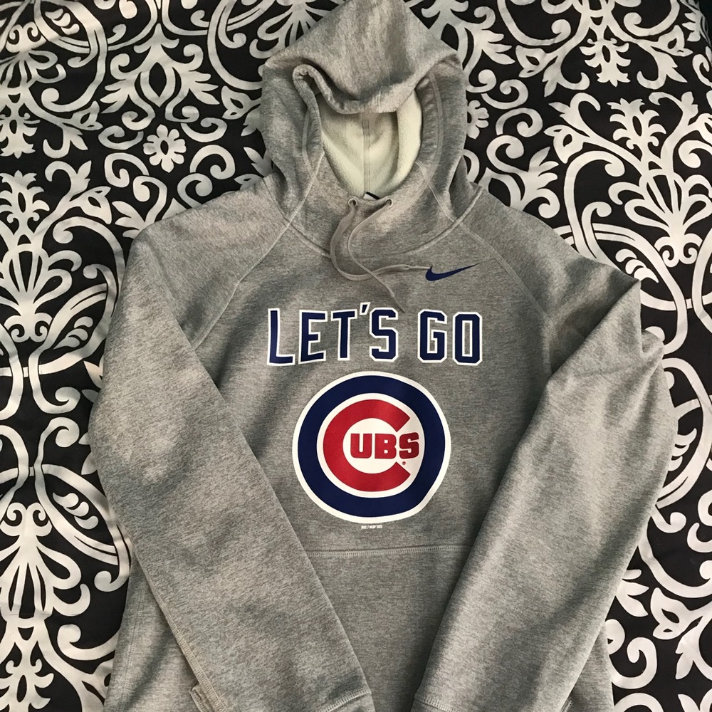 CUBS GEAR - NIKE PULLOVER